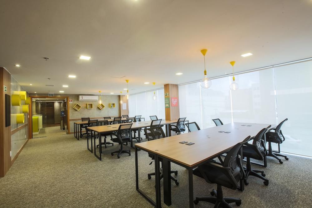 I5 Play Hotel Aguas Claras Eksteriør bilde