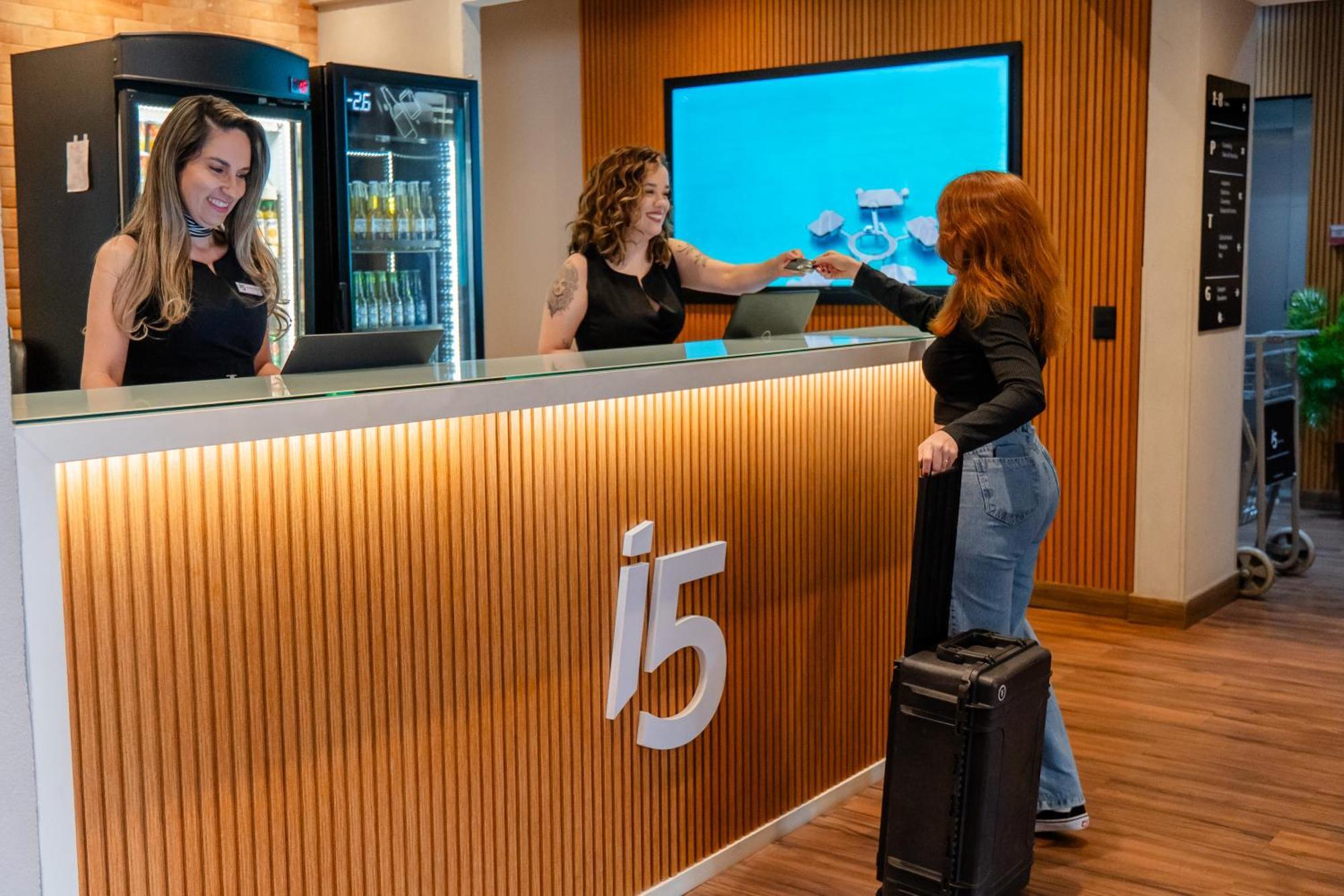 I5 Play Hotel Aguas Claras Eksteriør bilde